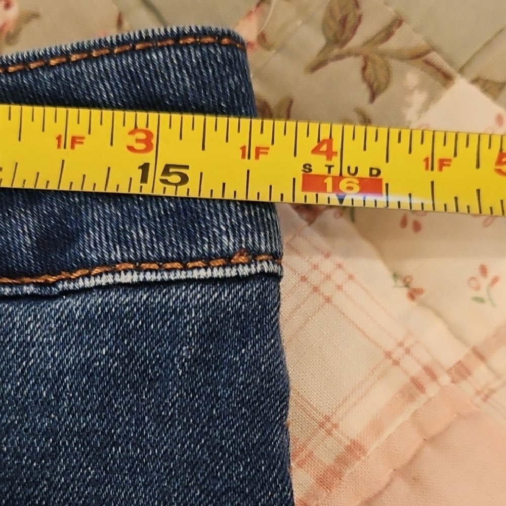 Tahari- Chloe - Fit Solution Skinny- Size 10/30 - Picture 4 of 10